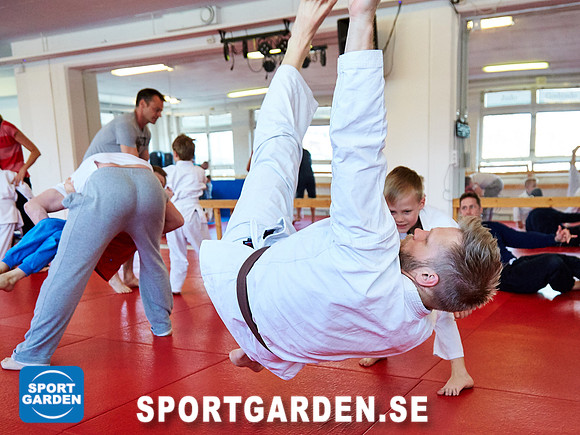 2016-04-23 Judo Stor och Liten 09.45-10.30