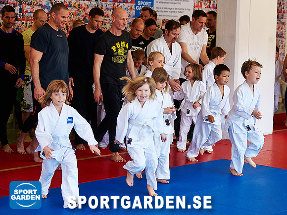 2016-04-23 Judo Stor och Liten 09.45-10.30