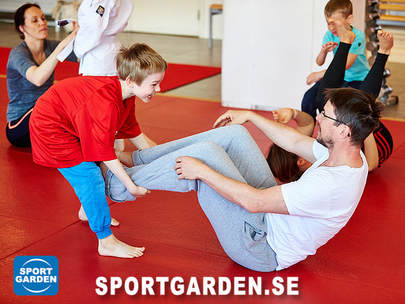 2016-04-23 Judo Stor och Liten 09.45-10.30