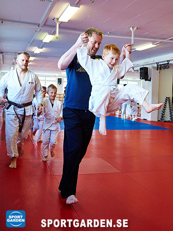 2016-04-23 Judo Stor och Liten 09.45-10.30