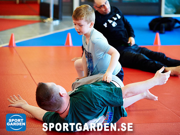 2016-04-23 Judo Stor och Liten 09.00-09.45